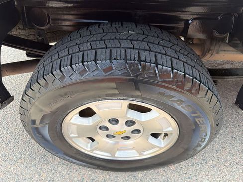 Used 2012 Chevrolet Silverado 1500 LT w/ All-Star Edition RWD image 17