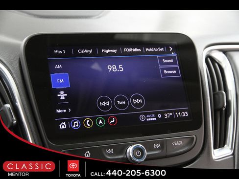 Used 2023 Chevrolet Malibu LT w/ Sport Edition image 11