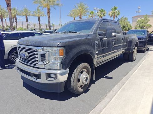 Used 2022 Ford F350 Lariat w/ Lariat Ultimate Package AWD/4WD image 1