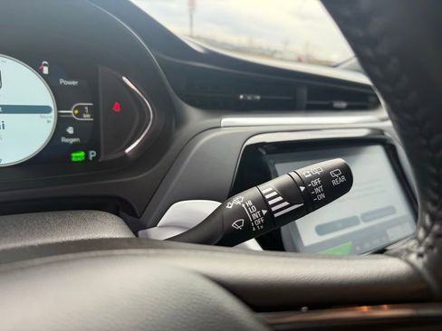 Used 2020 Chevrolet Bolt LT image 30