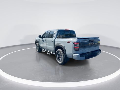 Used 2025 Nissan Frontier PRO-4X AWD/4WD image 7