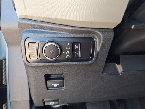 Used 2023 Ford Bronco Badlands w/ Sasquatch Package AWD/4WD image 24