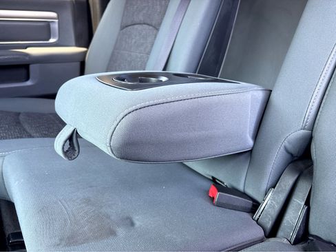 Used 2014 RAM 1500 Lone Star image 35