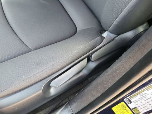 Certified 2021 Toyota Corolla LE image 15