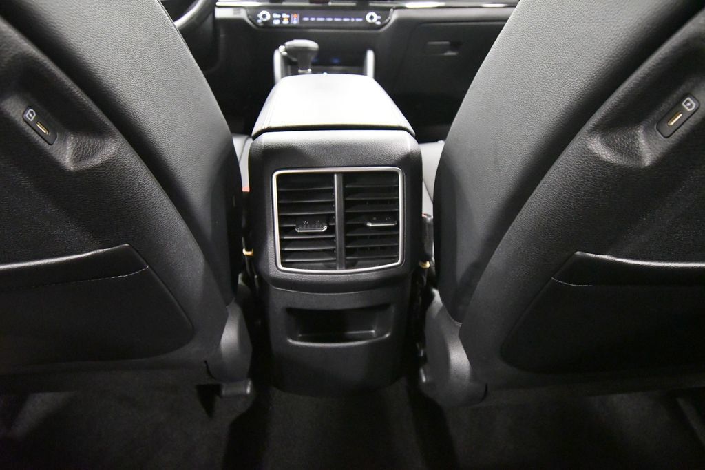 Certified 2026 Kia Sportage X-Line w/ X-Line Technology Package AWD/4WD image 17