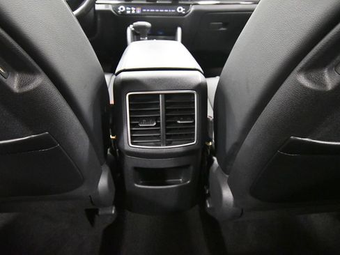 Certified 2026 Kia Sportage X-Line w/ X-Line Technology Package AWD/4WD image 17