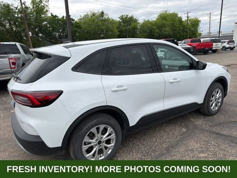 Used 2025 Ford Escape Active image 5