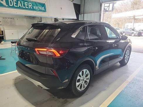 Used 2023 Ford Escape Active w/ Cold Weather Package FWD image 2