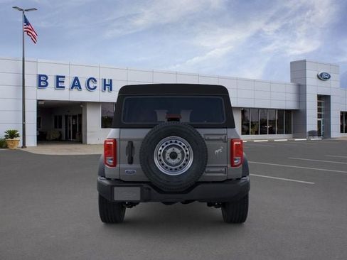 New 2026 Ford Bronco 4-Door AWD/4WD image 5