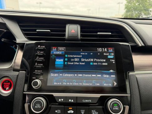Used 2020 Honda Civic Touring image 14