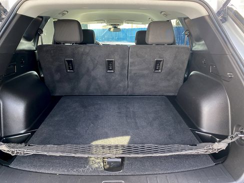 Used 2022 Chevrolet Blazer LT FWD image 10