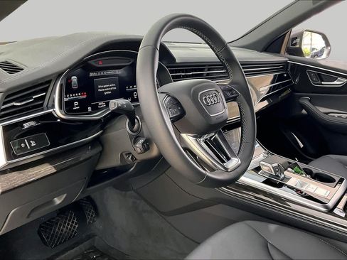 Used 2026 Audi Q8 Premium Plus AWD/4WD image 18