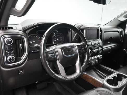 Used 2020 GMC Sierra 1500 Denali w/ Denali Ultimate Package AWD/4WD image 16