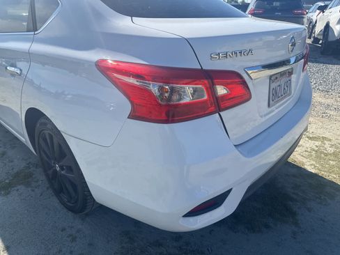 Used 2017 Nissan Sentra S image 10