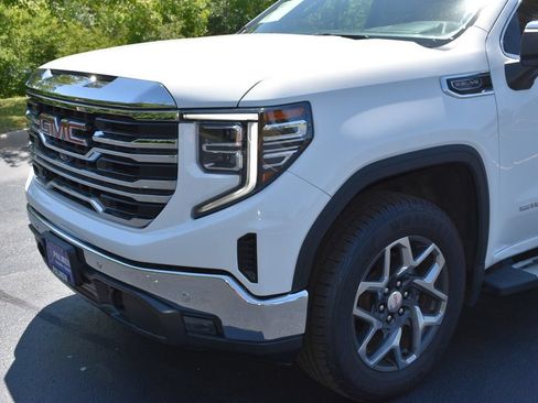Used 2023 GMC Sierra 1500 SLT w/ SLT Premium Plus Package AWD/4WD image 13