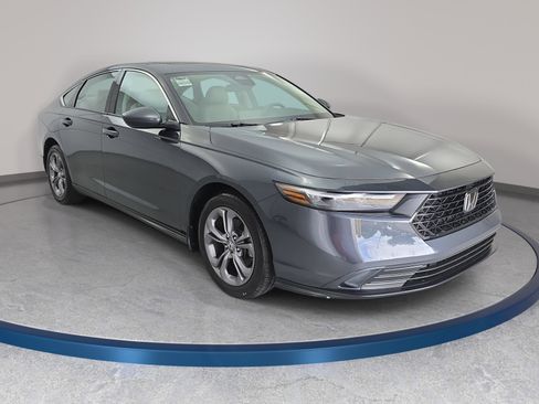 Used 2024 Honda Accord EX image 3