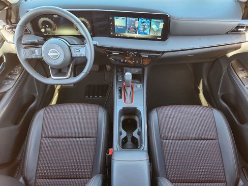 New 2026 Nissan Kicks SR image 22