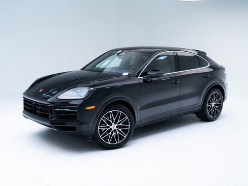 New 2026 Porsche Cayenne Coupe image 1