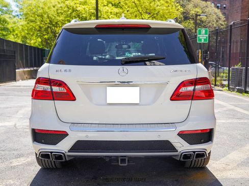 Used 2015 Mercedes-Benz ML 63 AMG 4MATIC image 7