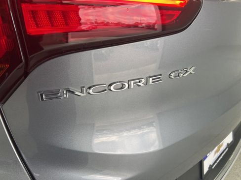Used 2022 Buick Encore GX Essence image 28