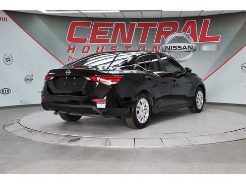 New 2025 Nissan Sentra S image 5