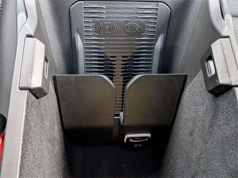 Used 2025 Jeep Wagoneer S Limited image 21