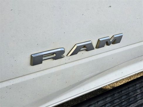 Used 2019 RAM 2500 Big Horn image 7