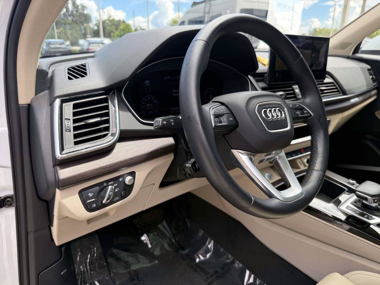 Used 2021 Audi Q5 Prestige AWD/4WD image 21