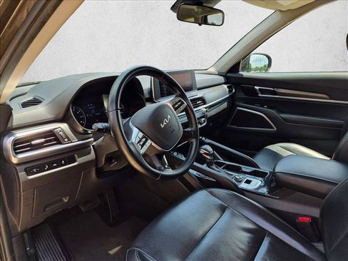 Used 2022 Kia Telluride S FWD image 10