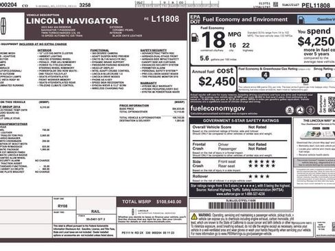 Used 2023 Lincoln Navigator Reserve image 6