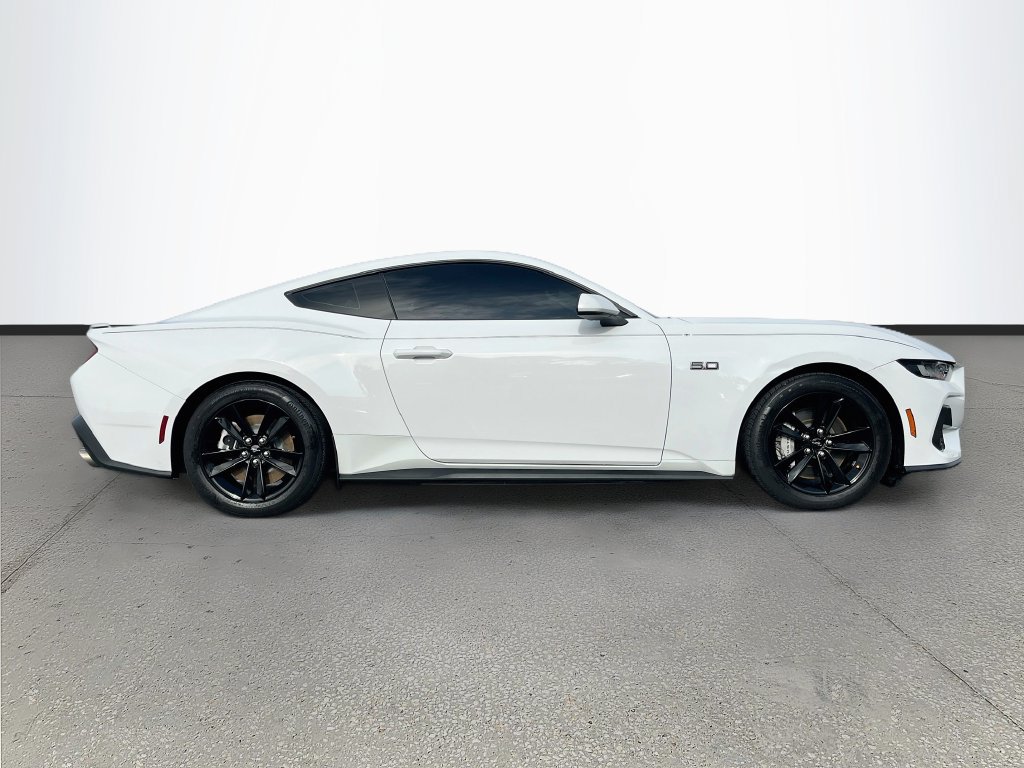 Used 2024 Ford Mustang GT RWD image 8