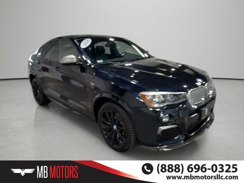 Used 2018 BMW X4 M40i AWD/4WD image 3