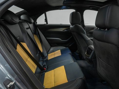 Used 2019 Cadillac CTS V w/ Luxury Package image 26