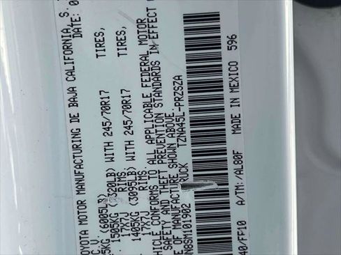 Certified 2025 Toyota Tacoma SR5 w/ SR5 Upgrade Package image 20