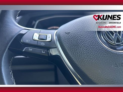 Used 2020 Volkswagen Jetta R-Line w/ R-Line Cold Weather Package image 20