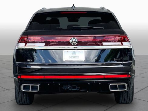 Used 2024 Volkswagen Atlas Cross Sport SEL Premium R-Line AWD/4WD image 5