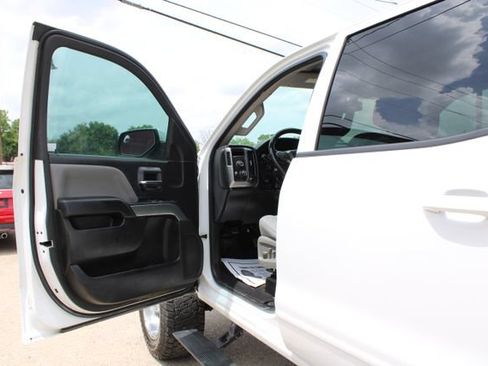 Used 2015 Chevrolet Silverado 1500 LT w/ Texas Edition, 1LT Trim AWD/4WD image 10