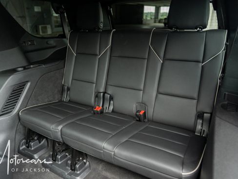 Used 2021 Cadillac Escalade Sport w/ Driver Assist Tech Package AWD/4WD image 20