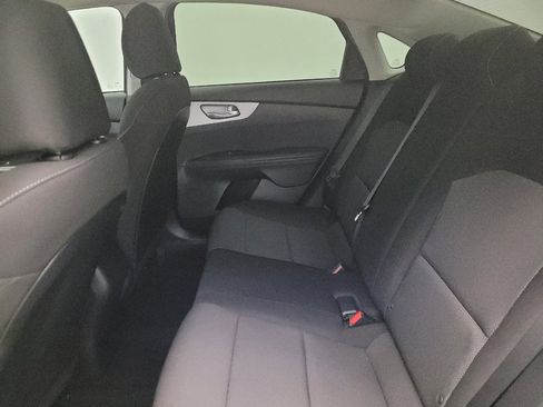 Used 2024 Kia Forte LXS FWD image 18