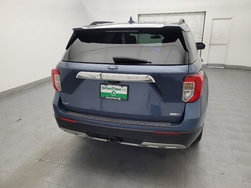 Used 2020 Ford Explorer XLT w/ Equipment Group 202A AWD/4WD image 7