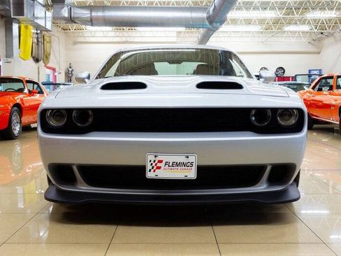 Used 2023 Dodge Challenger SRT Hellcat RWD image 32