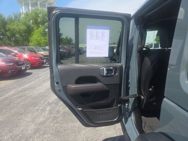 Used 2026 Jeep Wrangler Unlimited Rubicon 392 w/ Quick Order Package 27X Moab AWD/4WD image 17