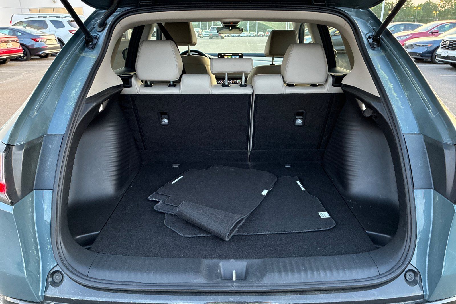Used 2025 Honda HR-V EX-L image 18
