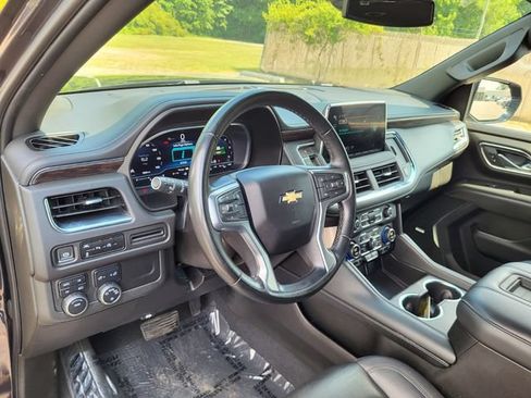 Used 2023 Chevrolet Tahoe LT AWD/4WD image 10