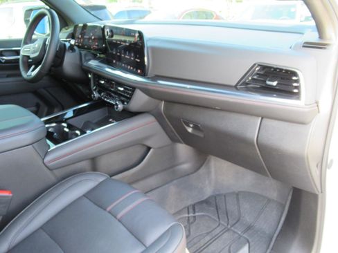 Used 2025 Chevrolet Tahoe RST w/ Comfort Package image 11