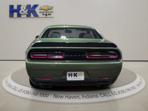 Used 2019 Dodge Challenger R/T w/ Shaker Package RWD image 5