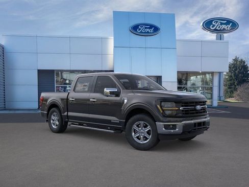 New 2025 Ford F150 XLT w/ Equipment Group 302A MID AWD/4WD image 7