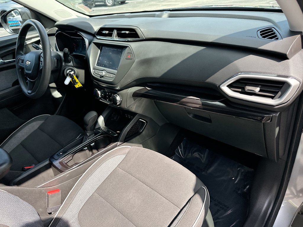 Certified 2023 Chevrolet TrailBlazer LS FWD image 26