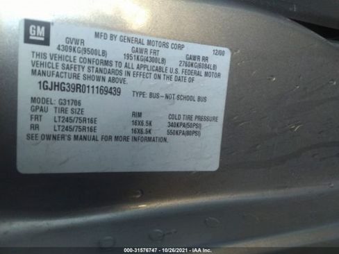 Used 2001 GMC Savana 3500 Extended Passenger RWD image 11