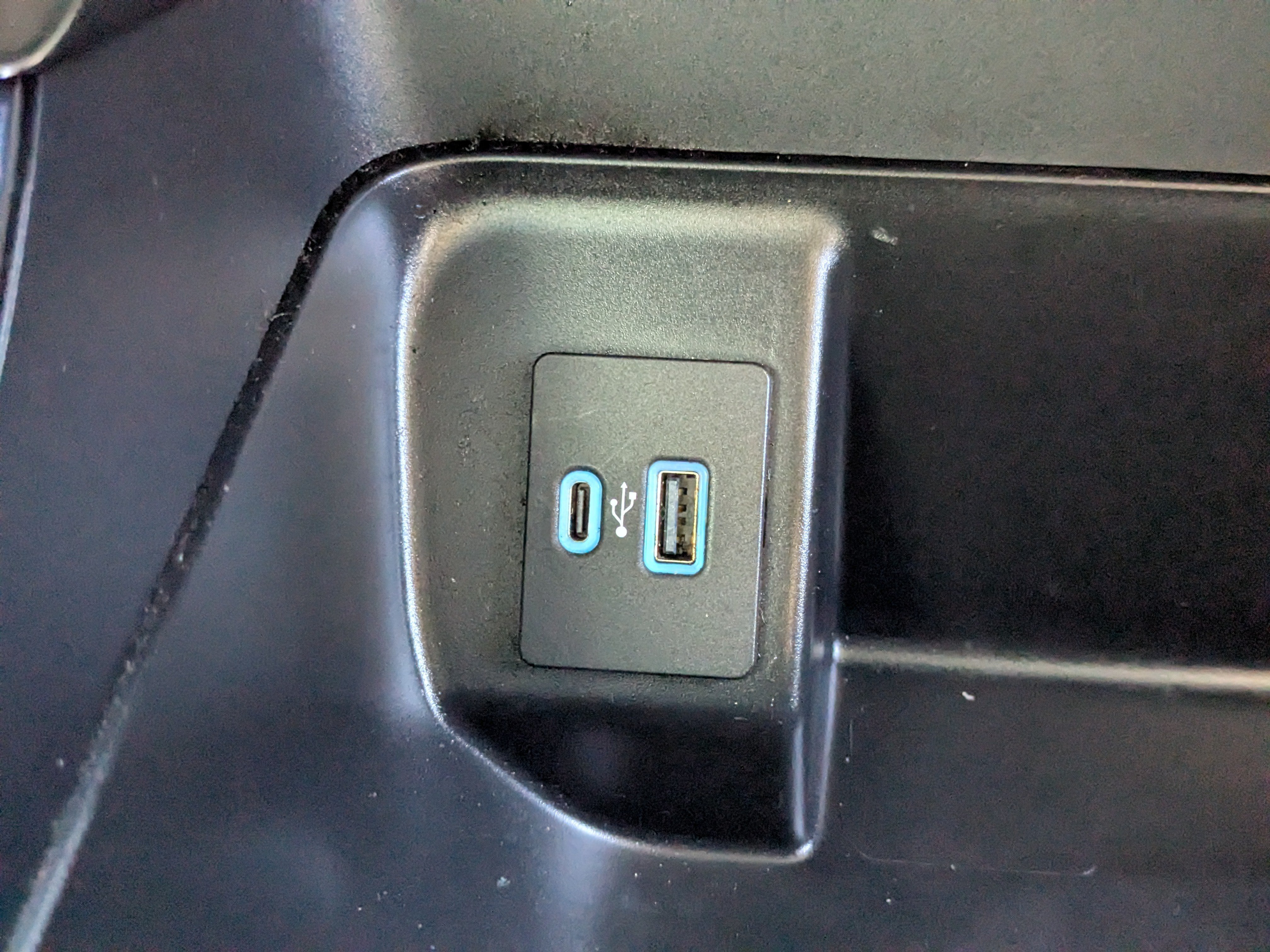 Used 2023 Ford F150 XLT w/ Equipment Group 302A High RWD image 24